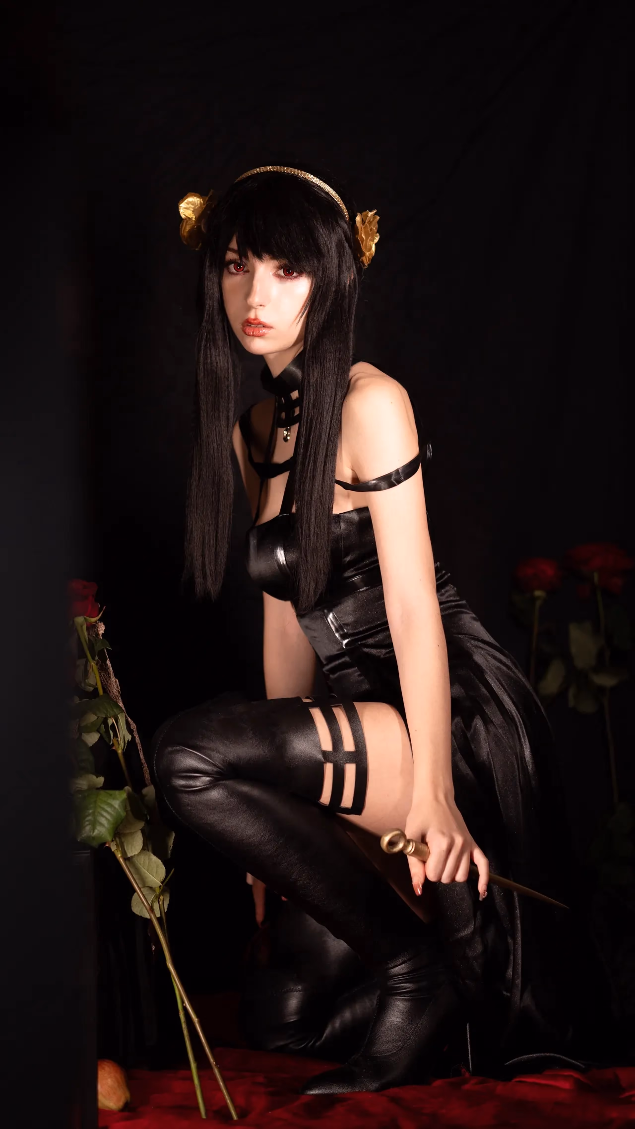 Himee.lily as Yor Forger — cosplay photo 11 of 50
