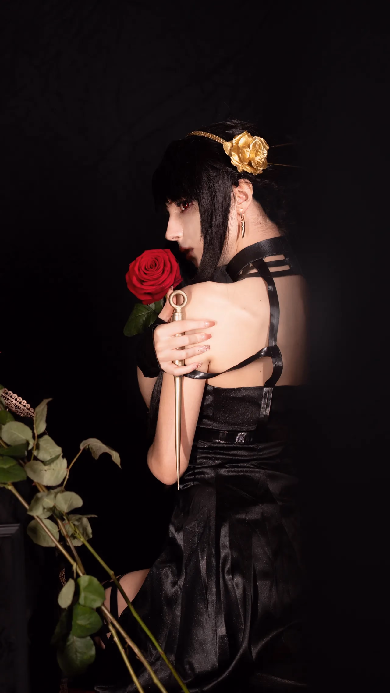 Himee.lily as Yor Forger — cosplay photo 18 of 50