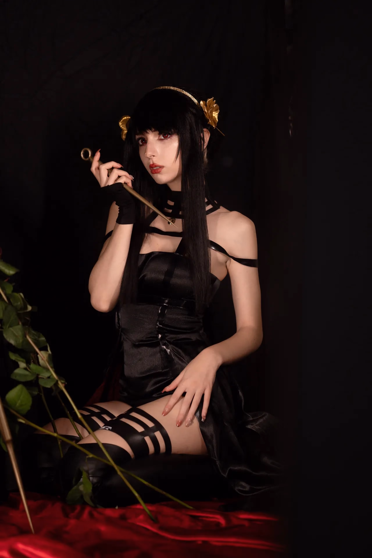 Himee.lily as Yor Forger — cosplay photo 21 of 50
