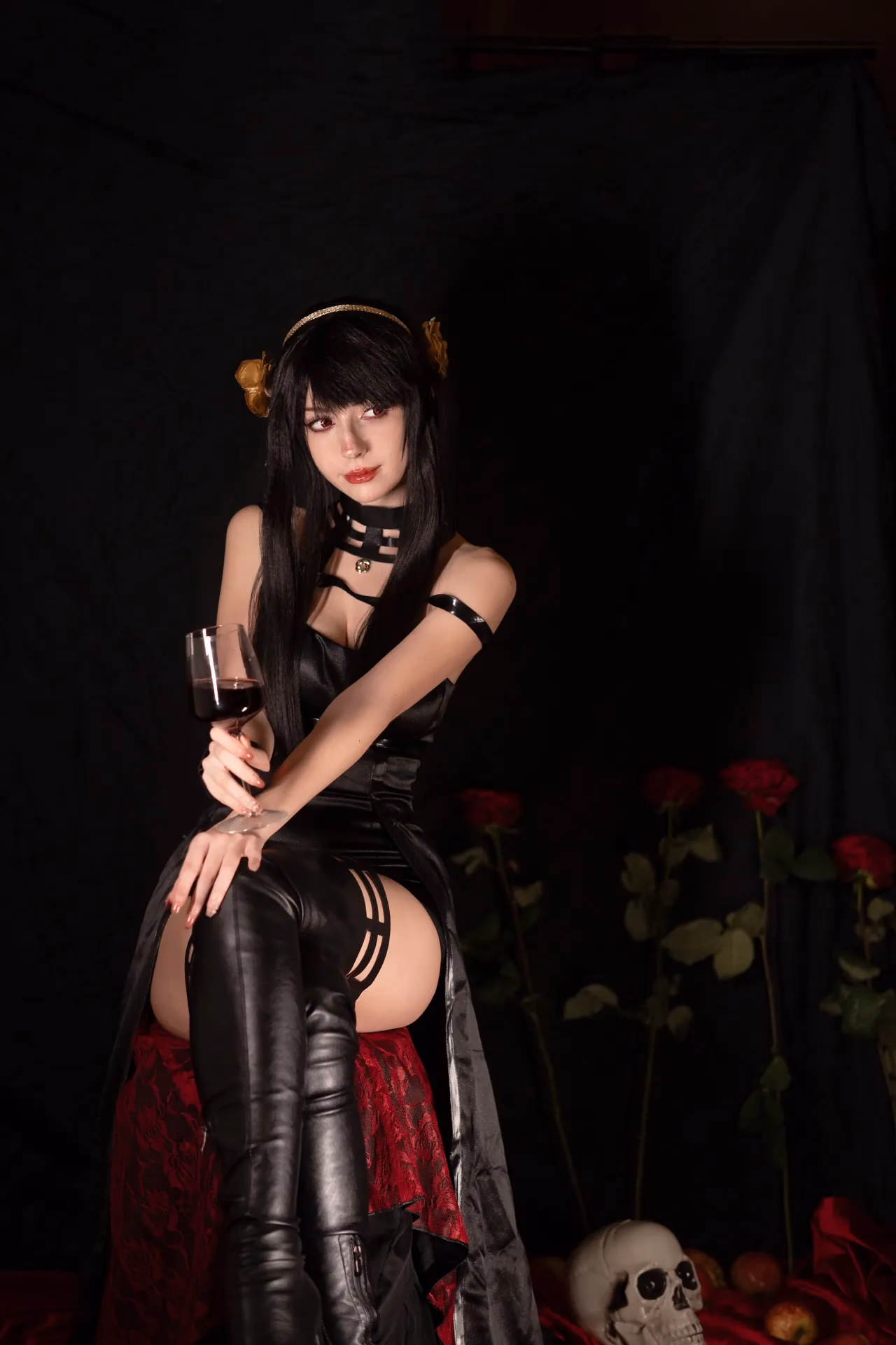 Himee.lily as Yor Forger — cosplay photo 27 of 50