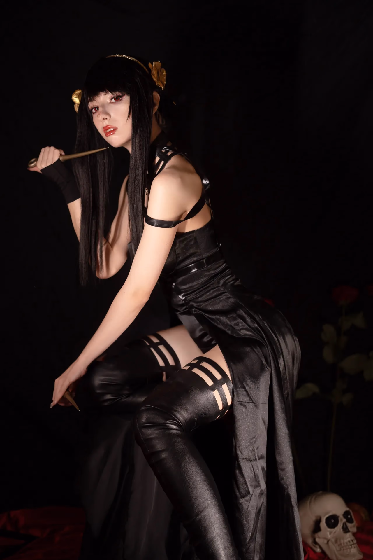 Himee.lily as Yor Forger — cosplay photo 29 of 50