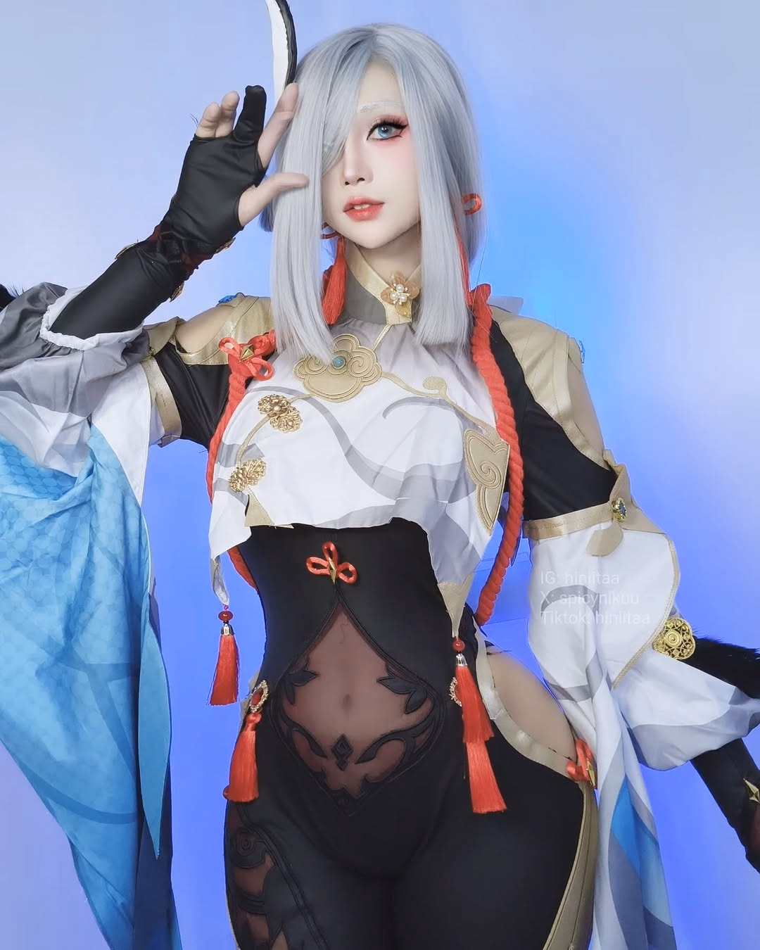 Hiniitaa as Shenhe — cosplay photo 2 of 11