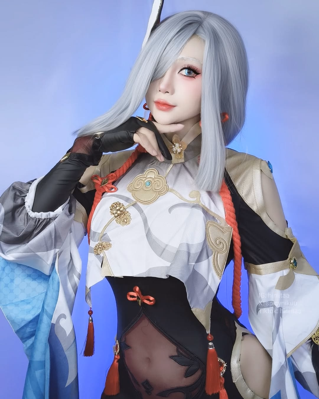Hiniitaa as Shenhe — cosplay photo 4 of 11