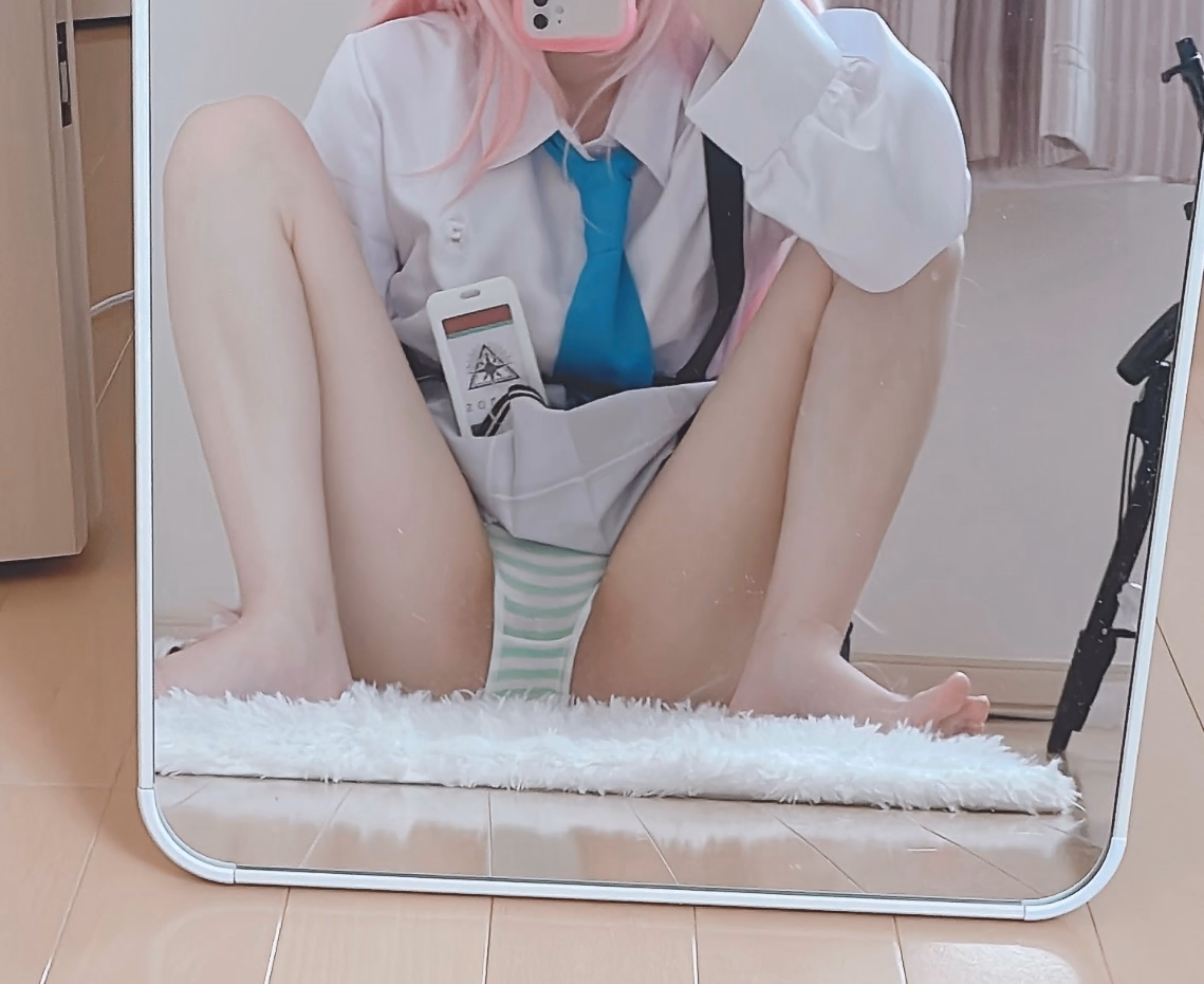 Hinohinoki as Hoshino Takanashi — cosplay photo 36 of 105