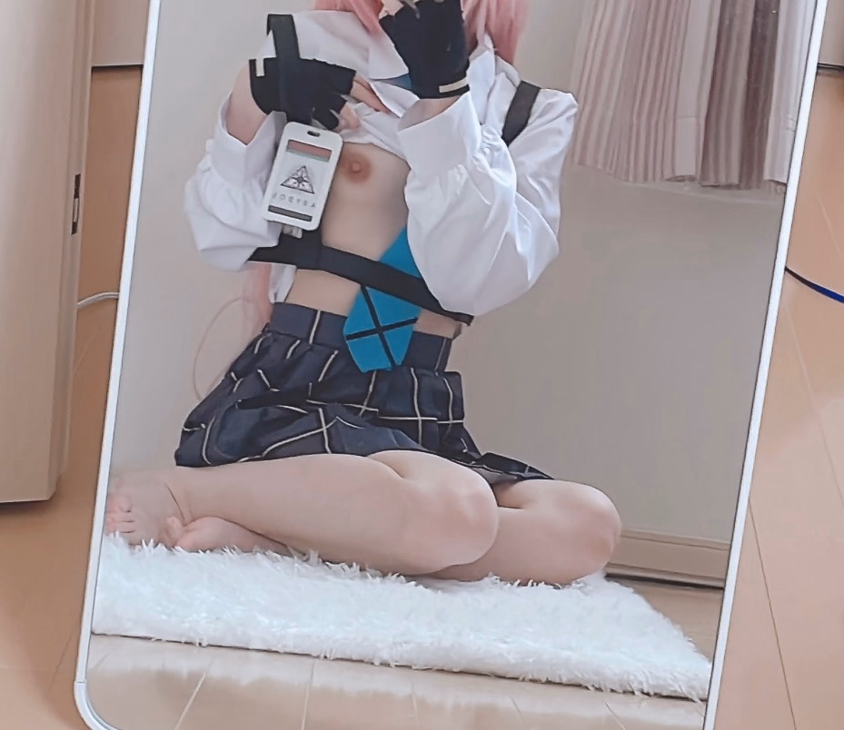 Hinohinoki as Hoshino Takanashi — cosplay photo 93 of 105