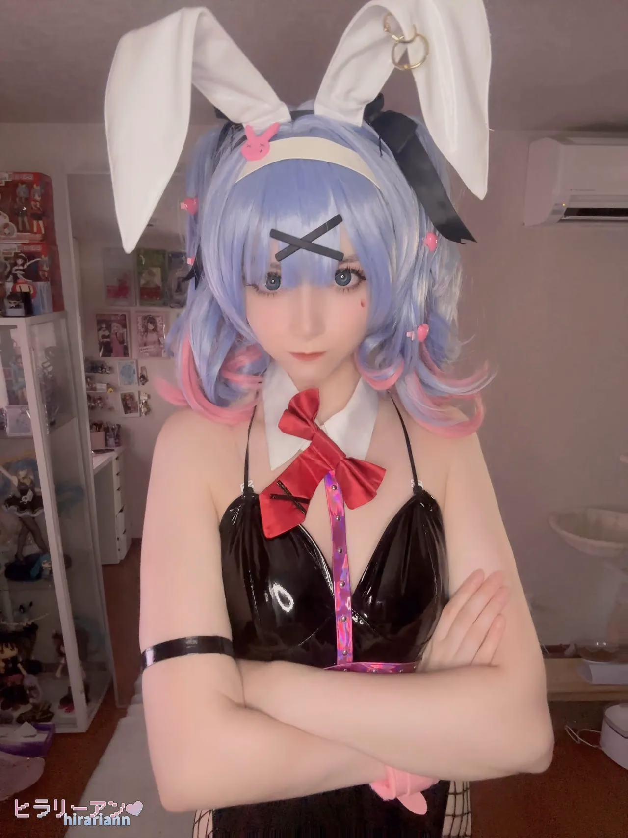 HirariAnn as Hatsune Miku — cosplay photo 133 of 222