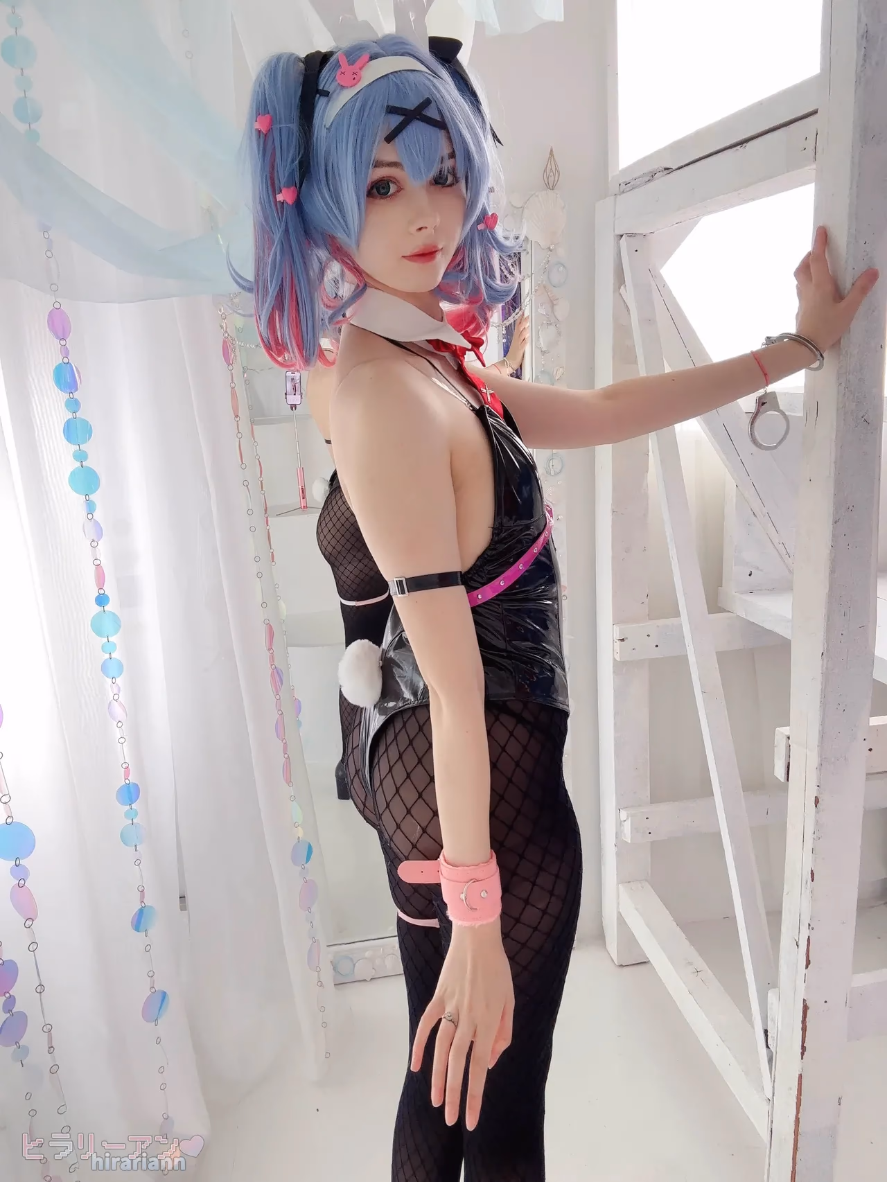 HirariAnn as Hatsune Miku — cosplay photo 139 of 222