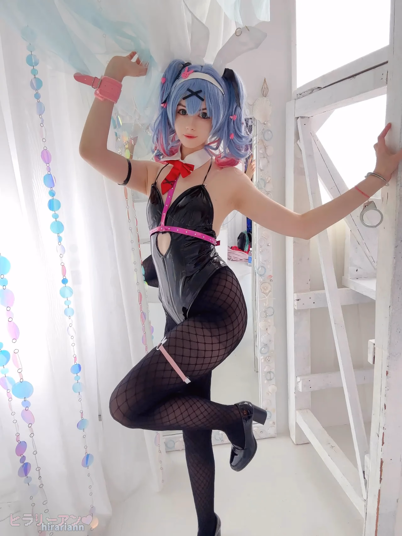 HirariAnn as Hatsune Miku — cosplay photo 145 of 222