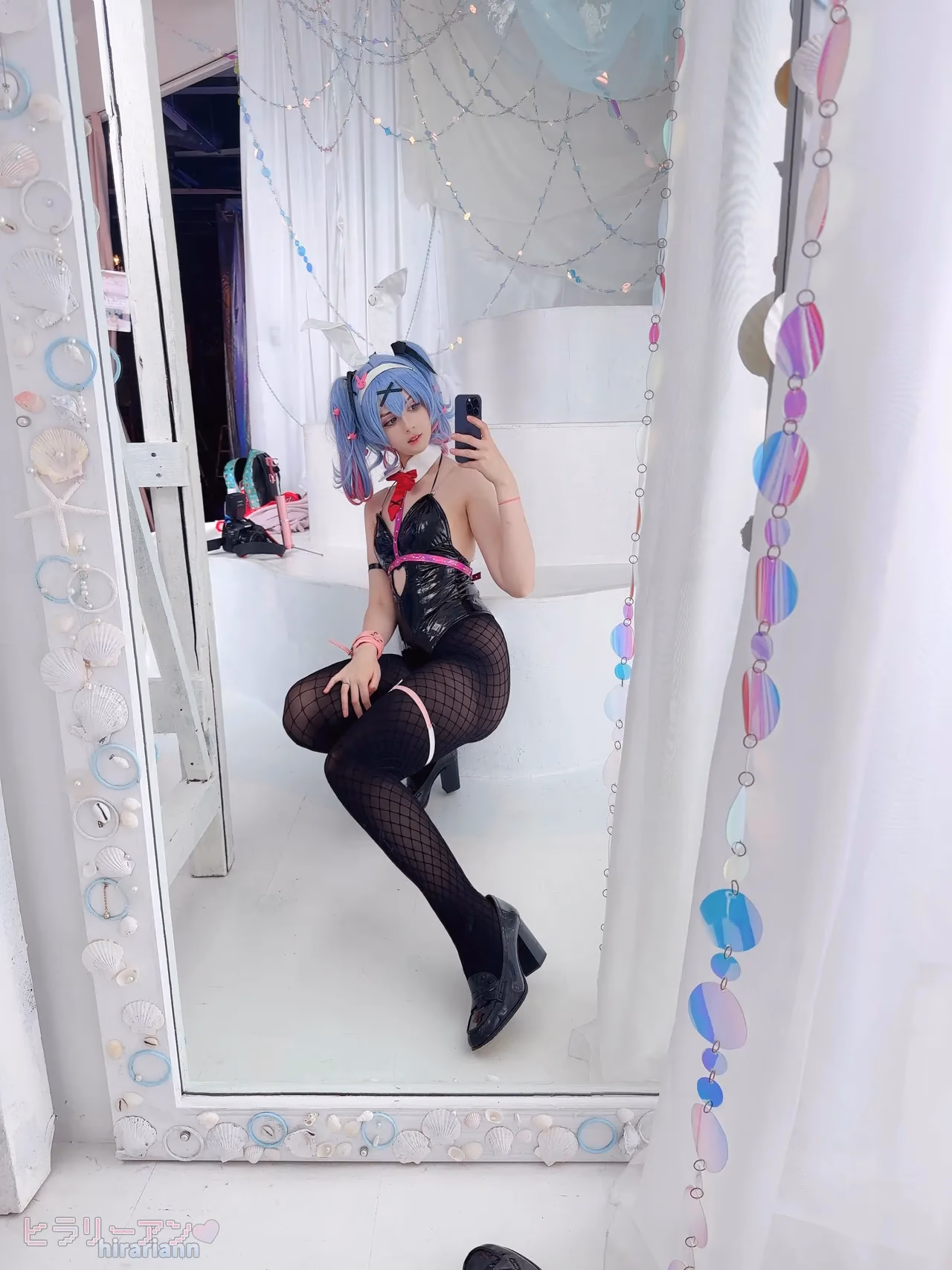 HirariAnn as Hatsune Miku — cosplay photo 180 of 222