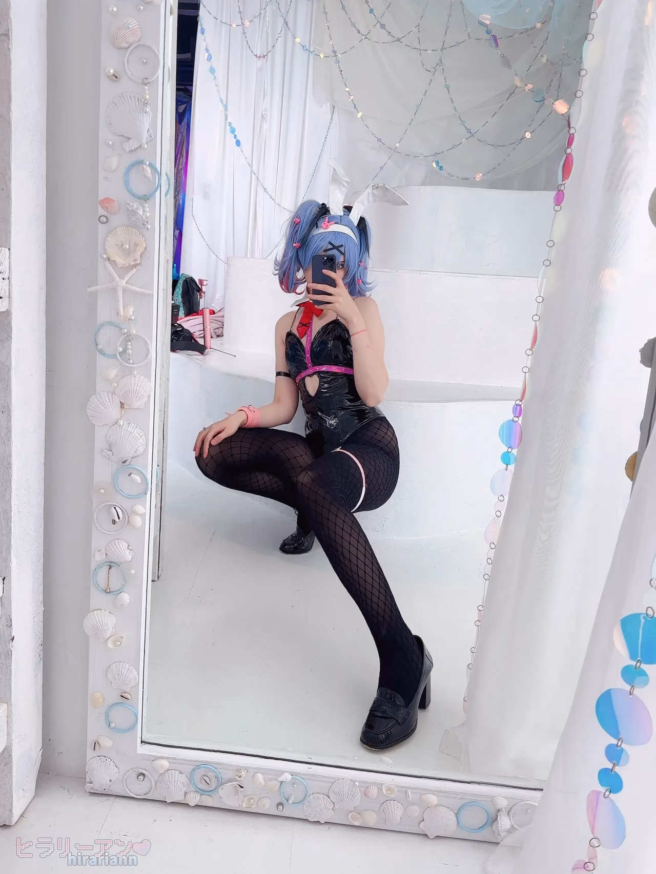 HirariAnn as Hatsune Miku — cosplay photo 182 of 222