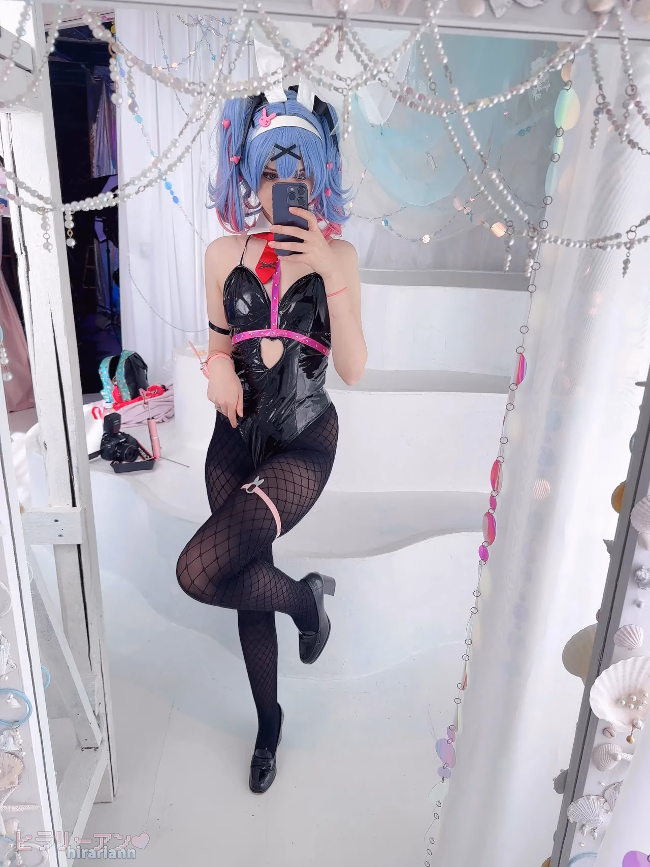HirariAnn as Hatsune Miku — cosplay photo 192 of 222