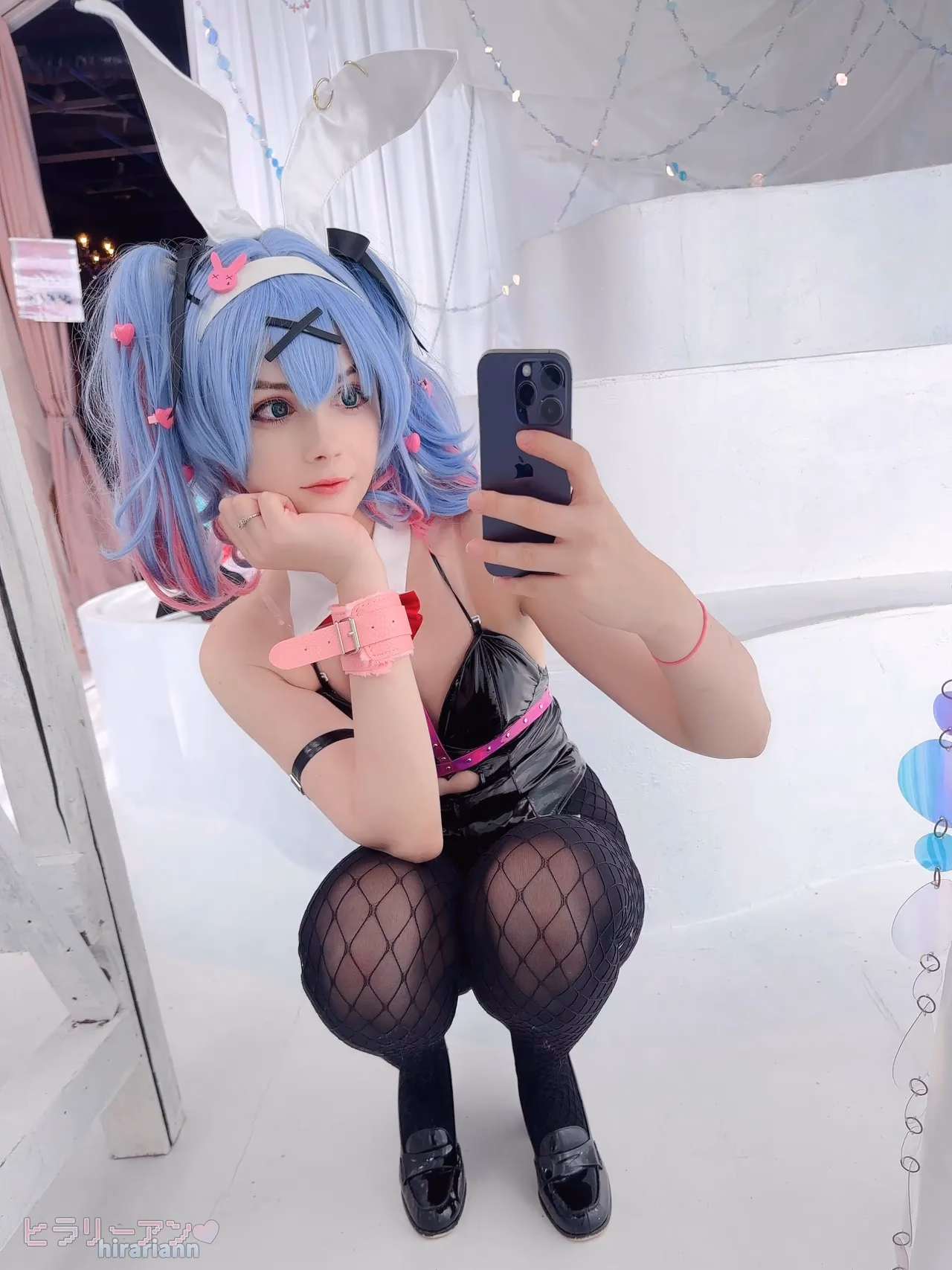 HirariAnn as Hatsune Miku — cosplay photo 193 of 222