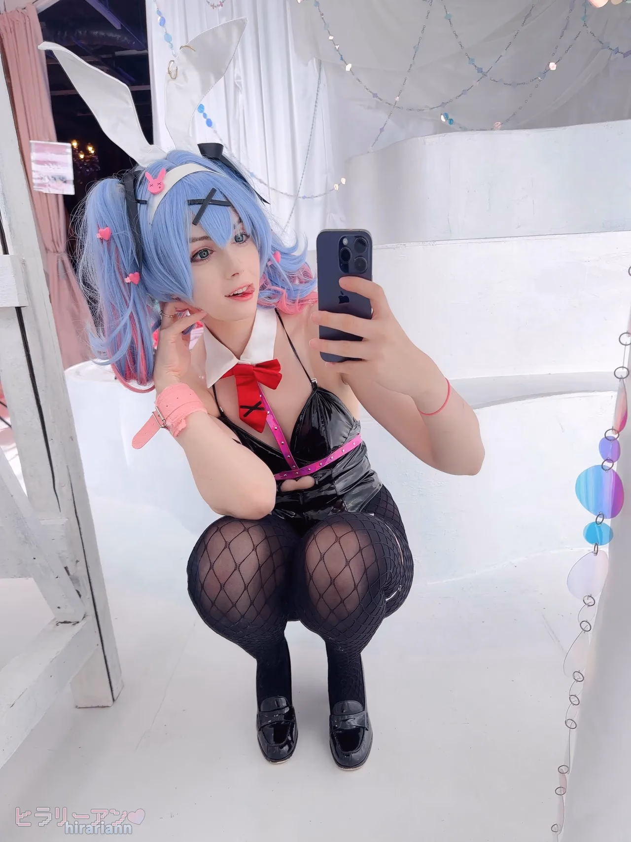 HirariAnn as Hatsune Miku — cosplay photo 195 of 222