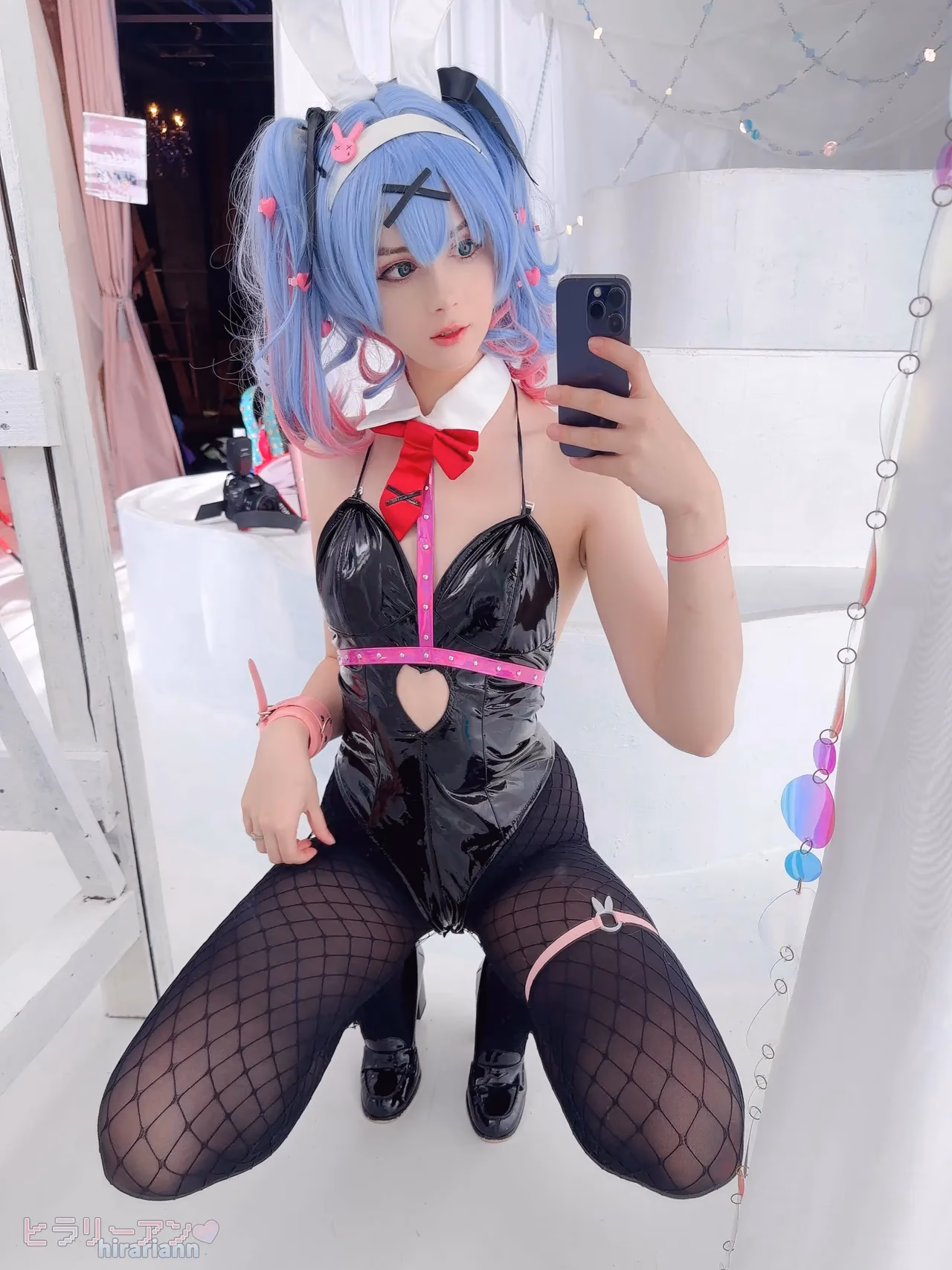 HirariAnn as Hatsune Miku — cosplay photo 199 of 222