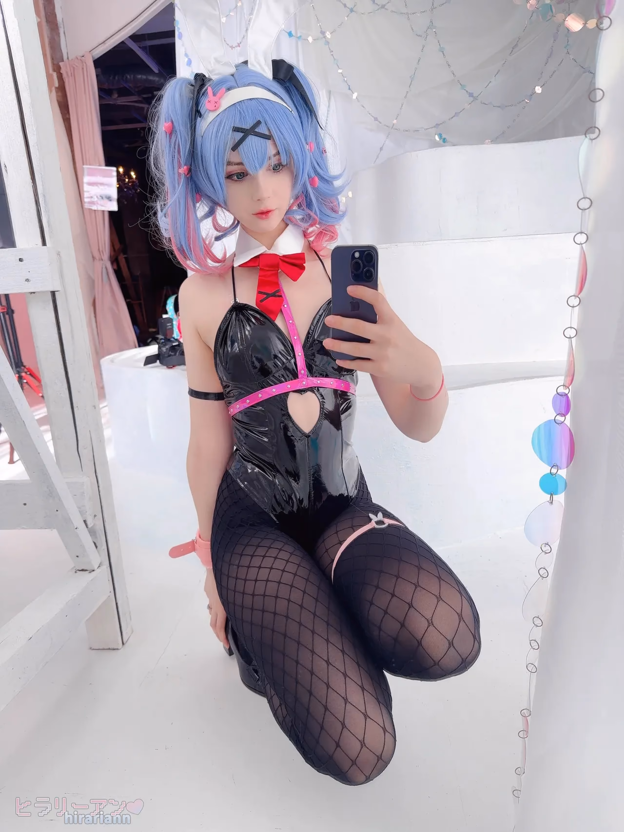 HirariAnn as Hatsune Miku — cosplay photo 206 of 222