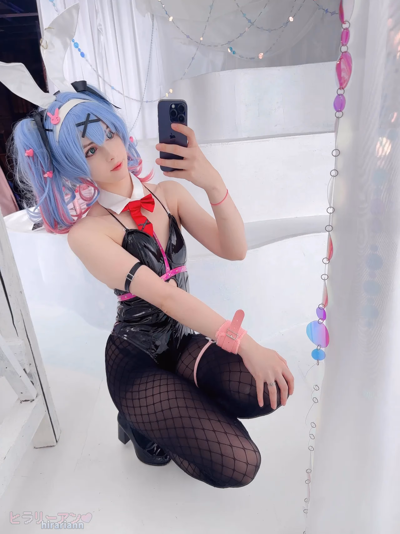 HirariAnn as Hatsune Miku — cosplay photo 207 of 222
