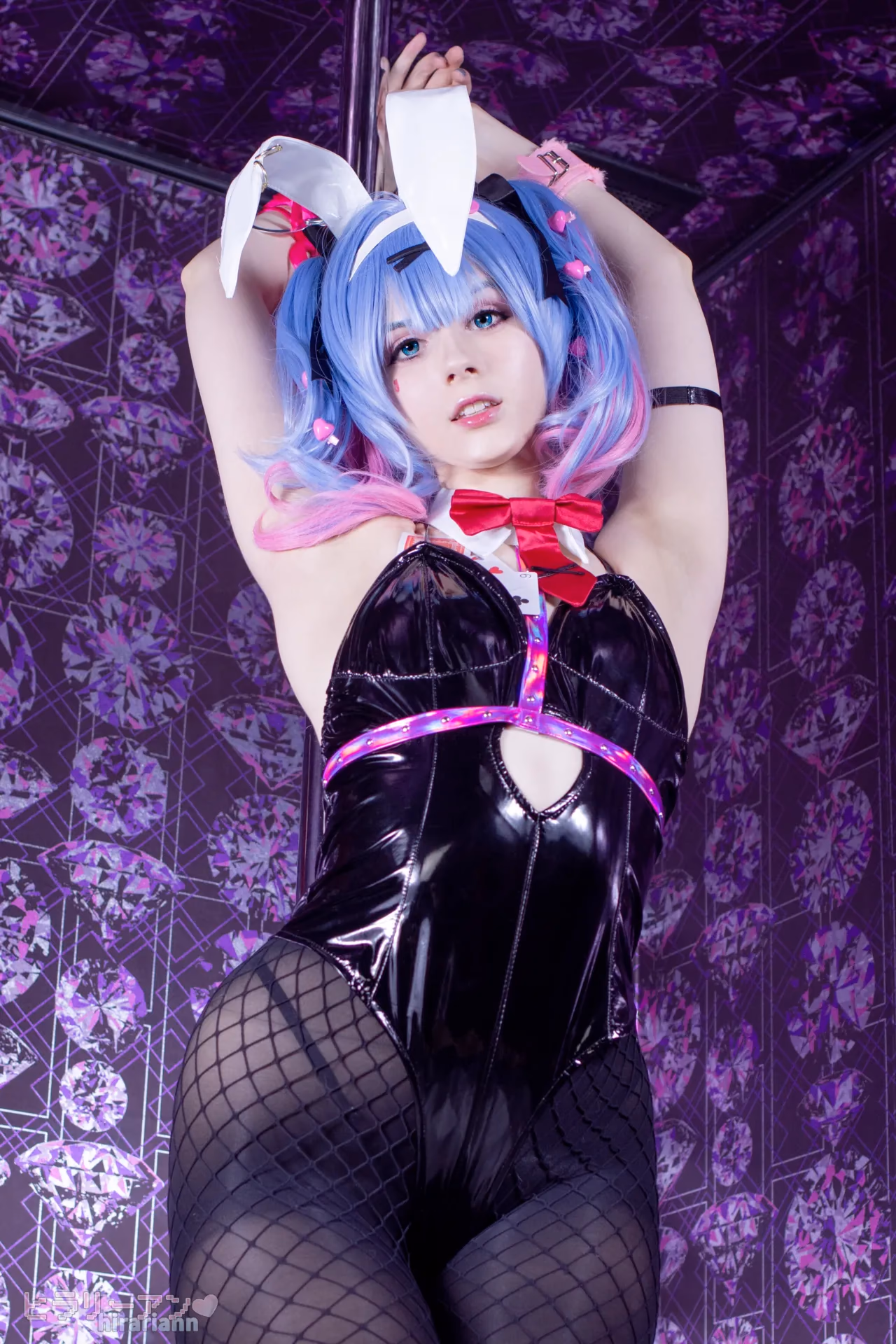 HirariAnn as Hatsune Miku — cosplay photo 49 of 222