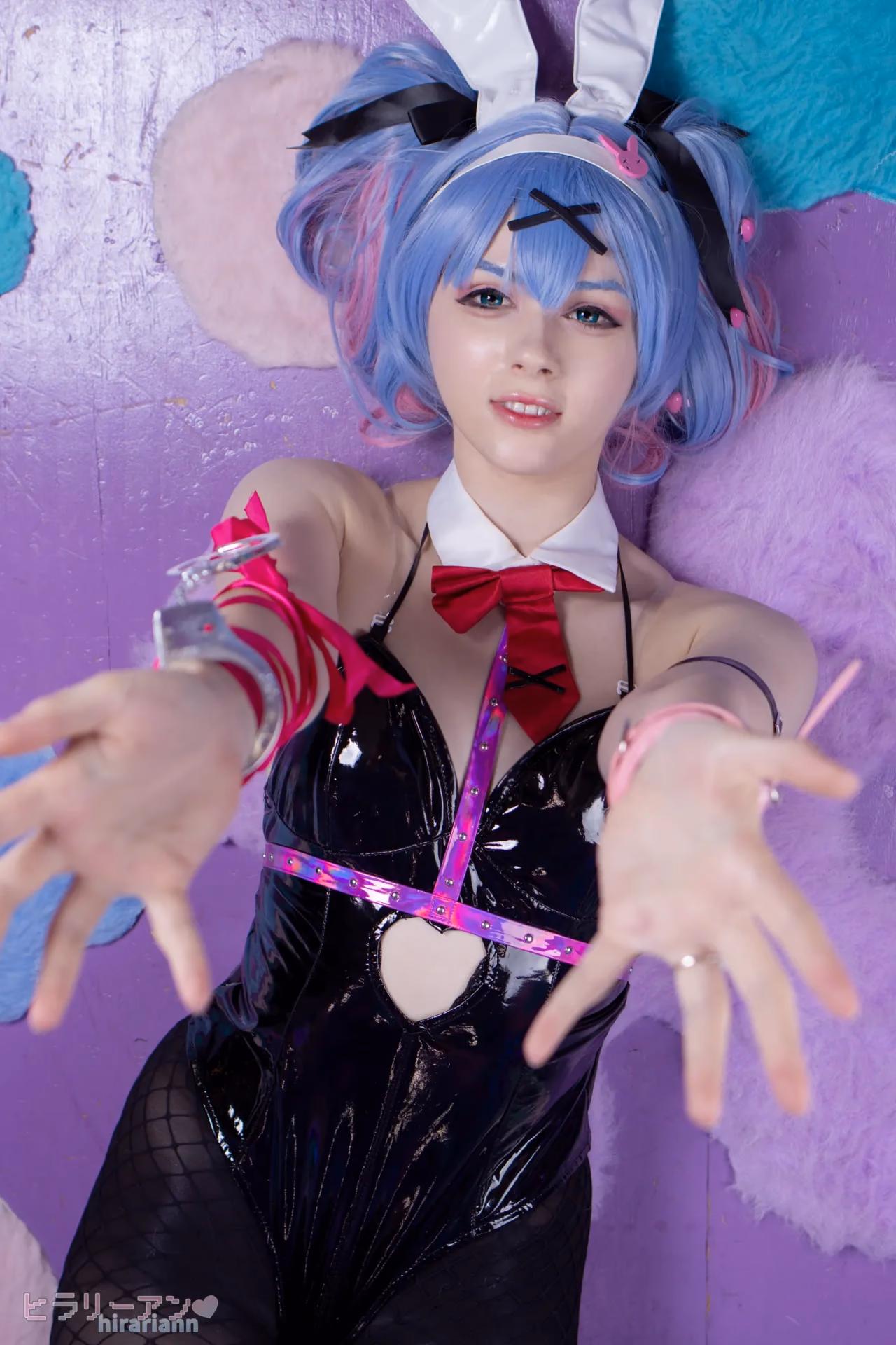 HirariAnn as Hatsune Miku — cosplay photo 55 of 222