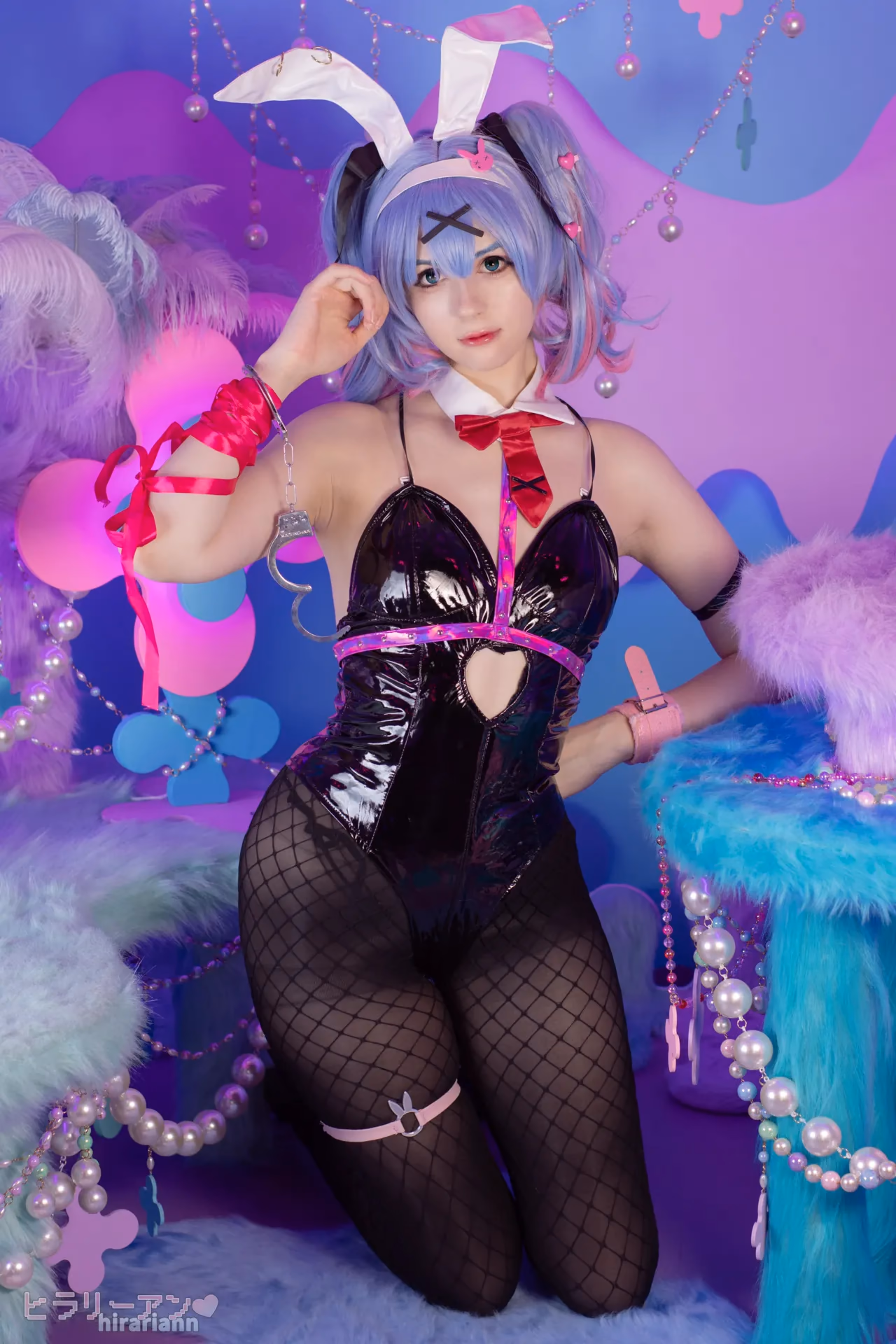 HirariAnn as Hatsune Miku — cosplay photo 65 of 222