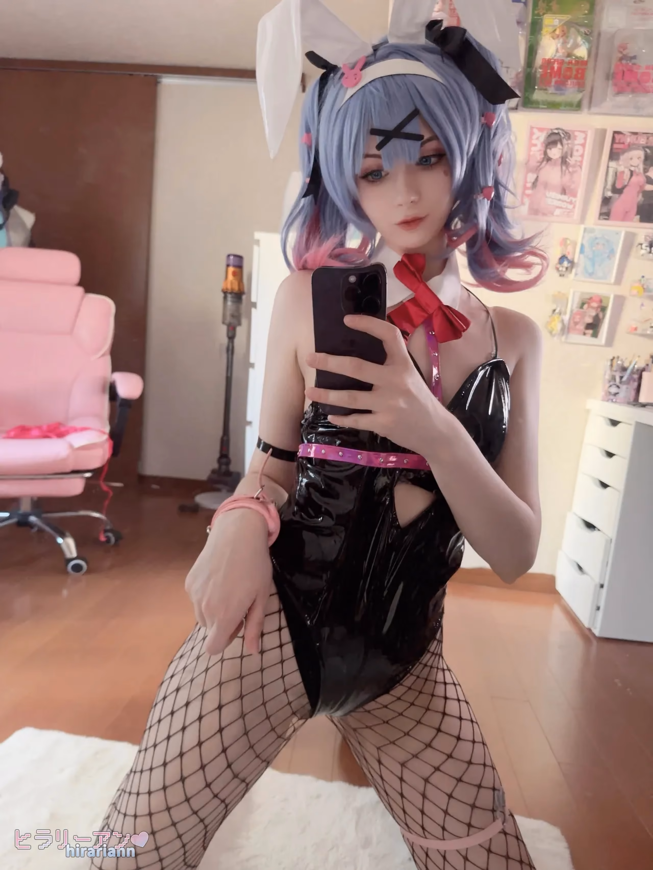 HirariAnn as Hatsune Miku — cosplay photo 81 of 222