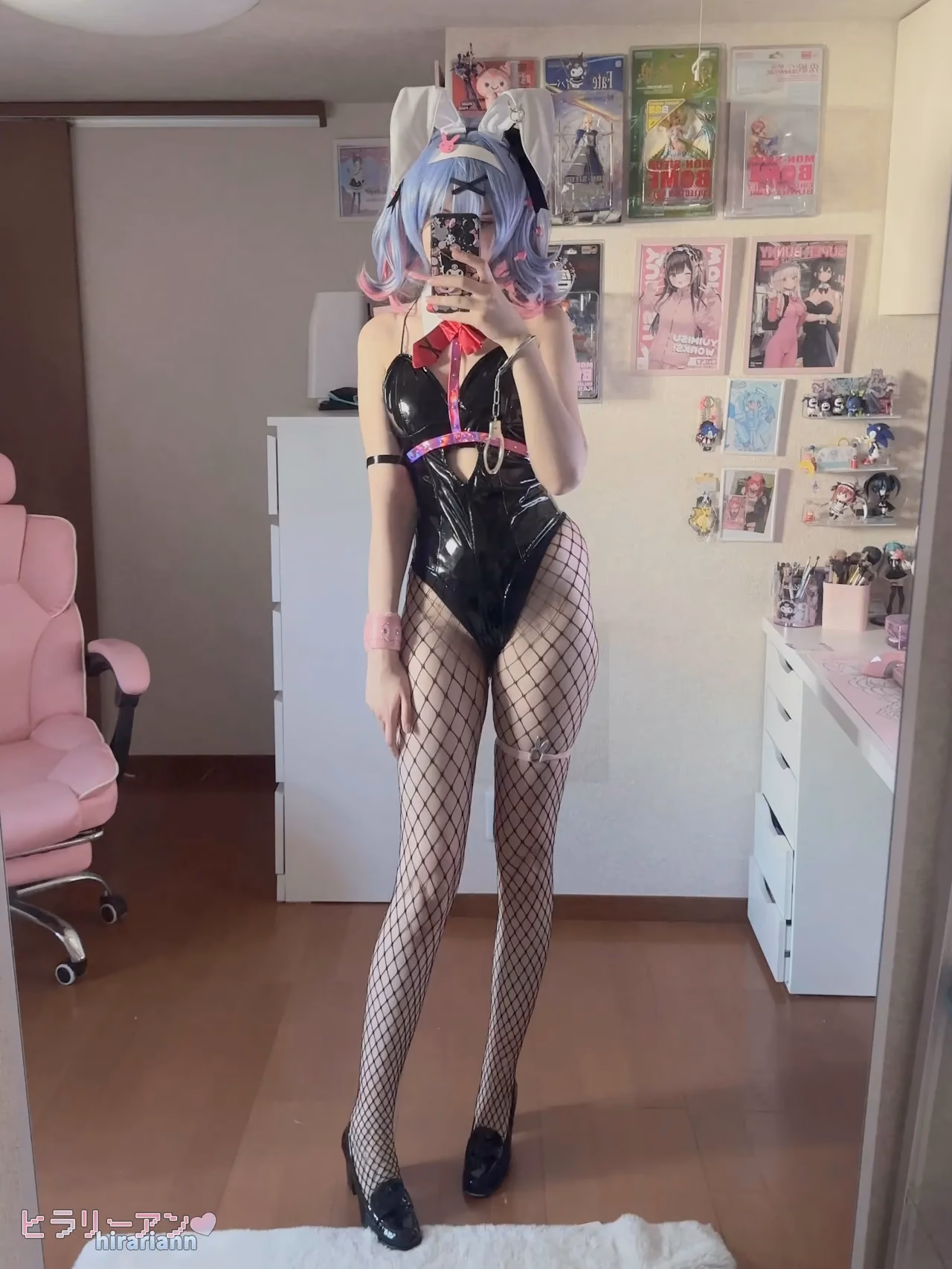 HirariAnn as Hatsune Miku — cosplay photo 83 of 222