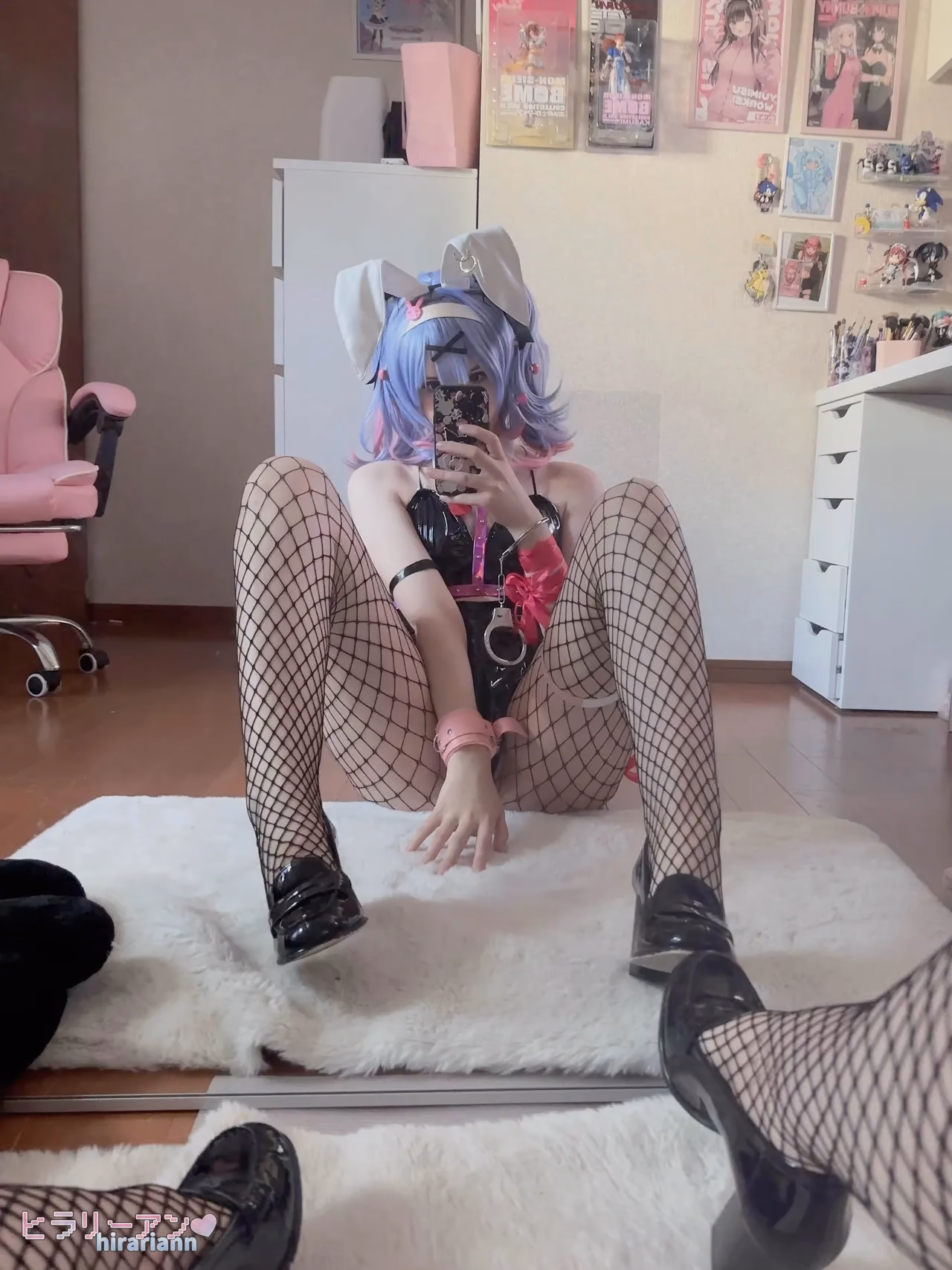 HirariAnn as Hatsune Miku — cosplay photo 99 of 222