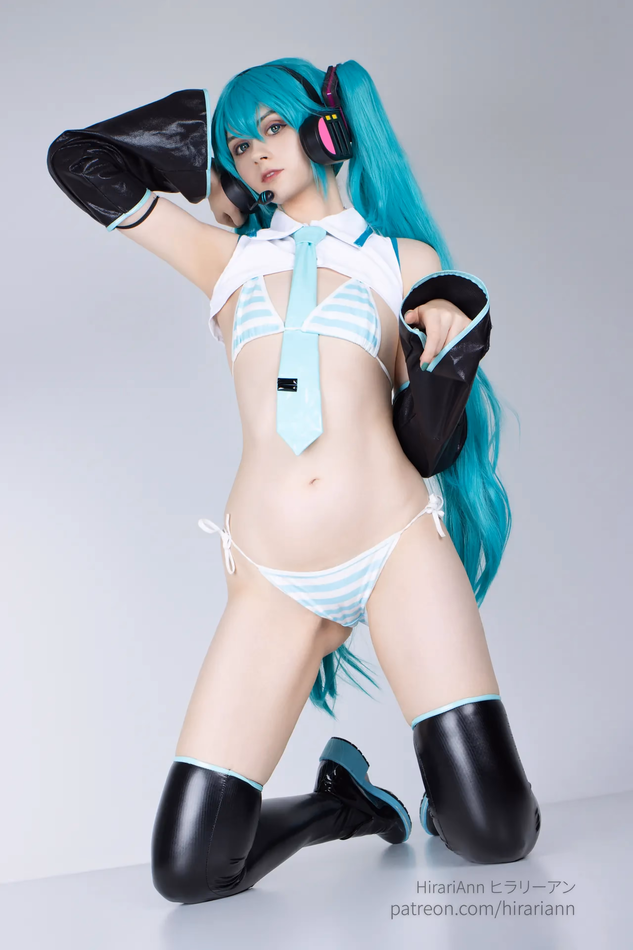 HirariAnn as Hatsune Miku — cosplay photo 104 of 115