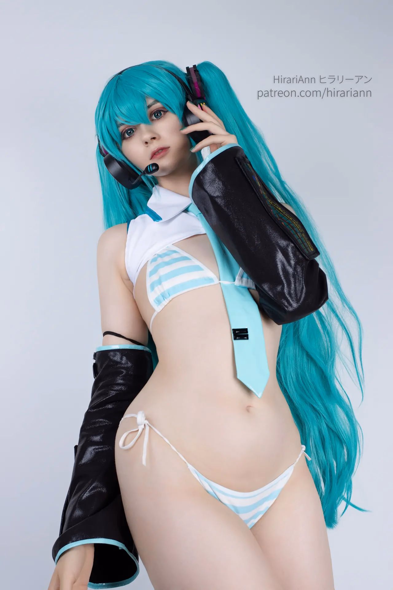 HirariAnn as Hatsune Miku — cosplay photo 74 of 115