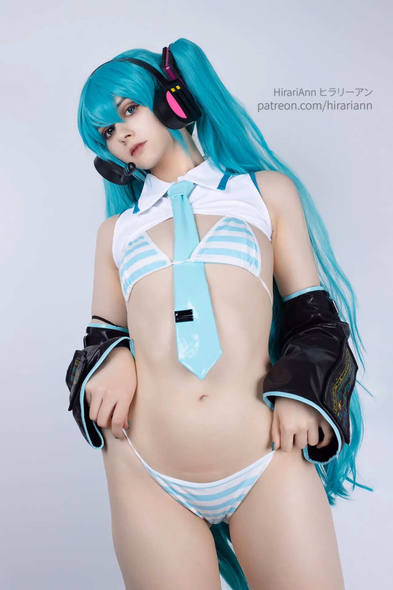 HirariAnn as Hatsune Miku — cosplay photo 75 of 115