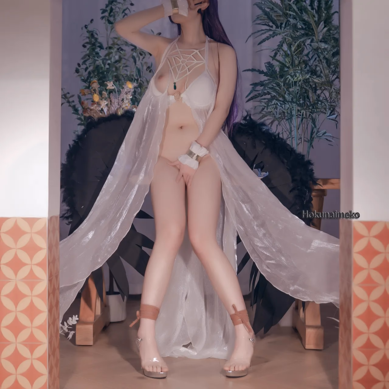 Hokunaimeko as Albedo — cosplay photo 16 of 27