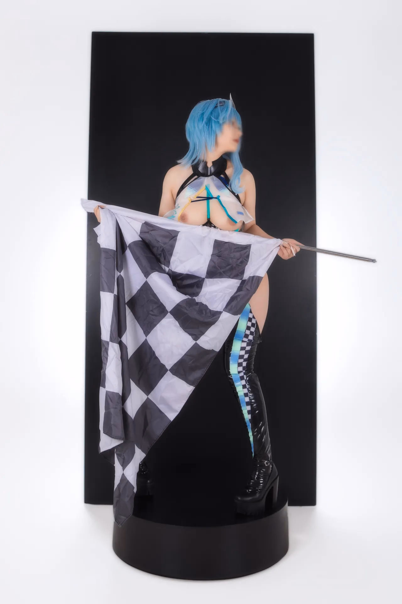Hokunaimeko as Eula Lawrence — cosplay photo 29 of 99
