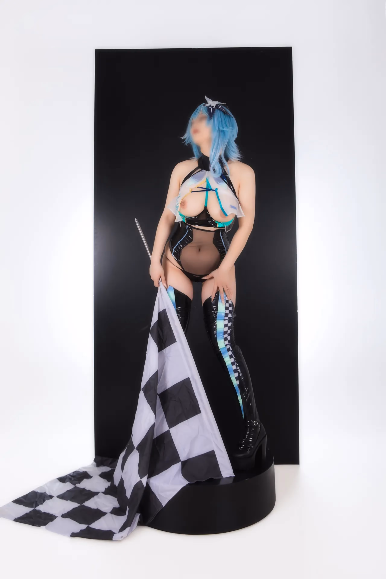 Hokunaimeko as Eula Lawrence — cosplay photo 36 of 99