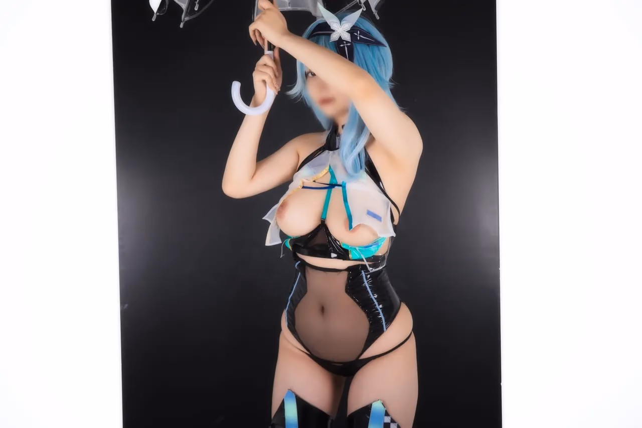 Hokunaimeko as Eula Lawrence — cosplay photo 44 of 99