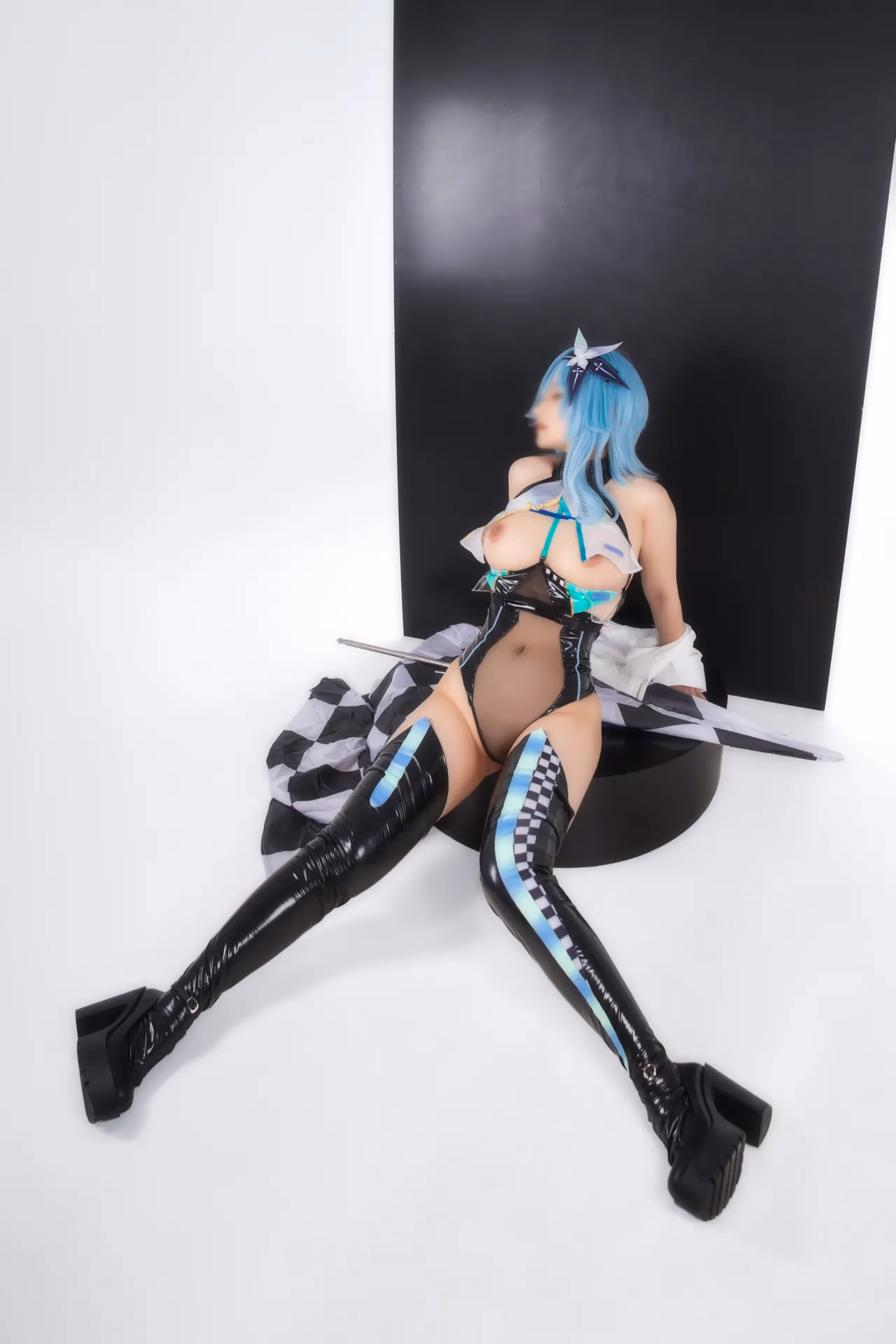 Hokunaimeko as Eula Lawrence — cosplay photo 71 of 99