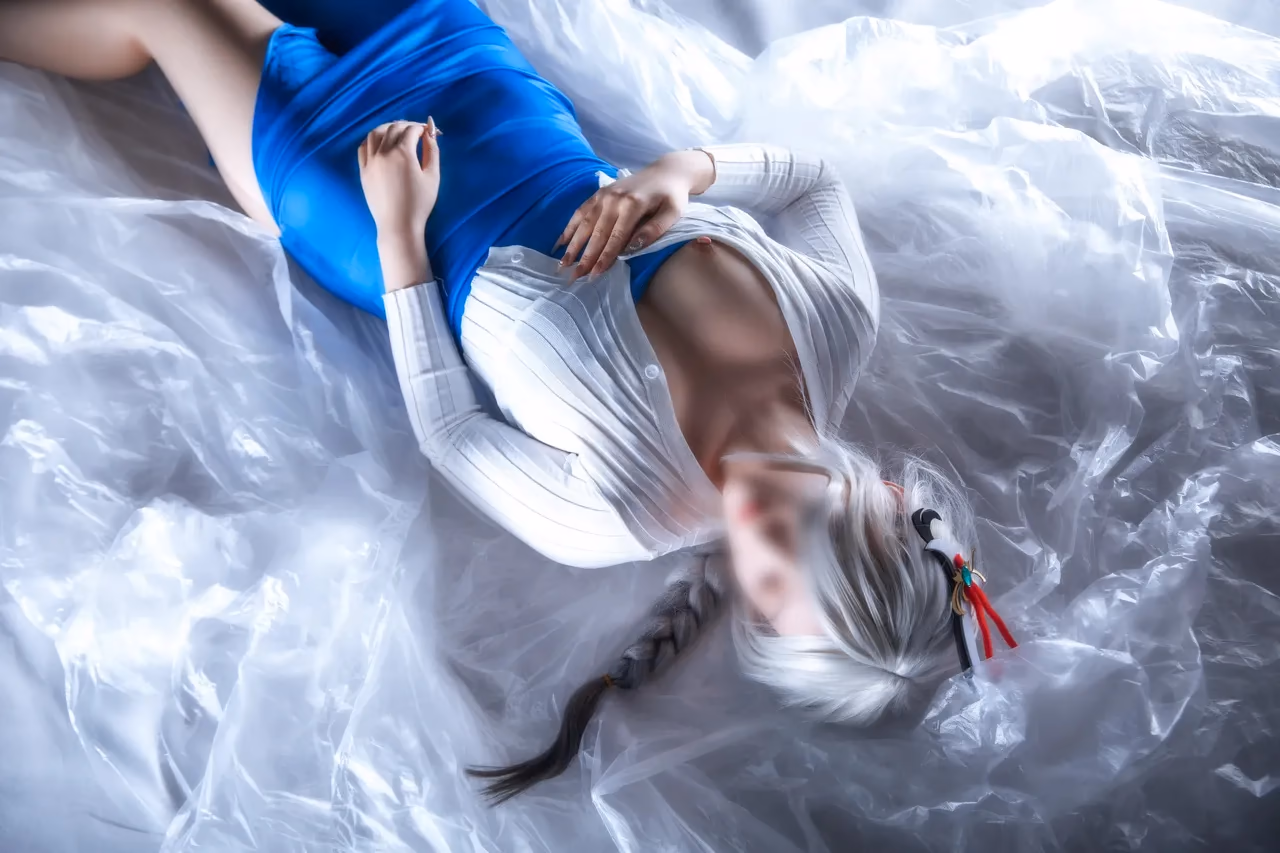 Hokunaimeko as Shenhe — cosplay photo 41 of 65