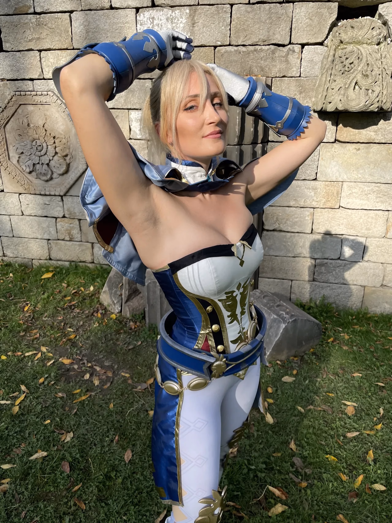Holly Wolf as Jean Gunnhildr — cosplay photo 28 of 45