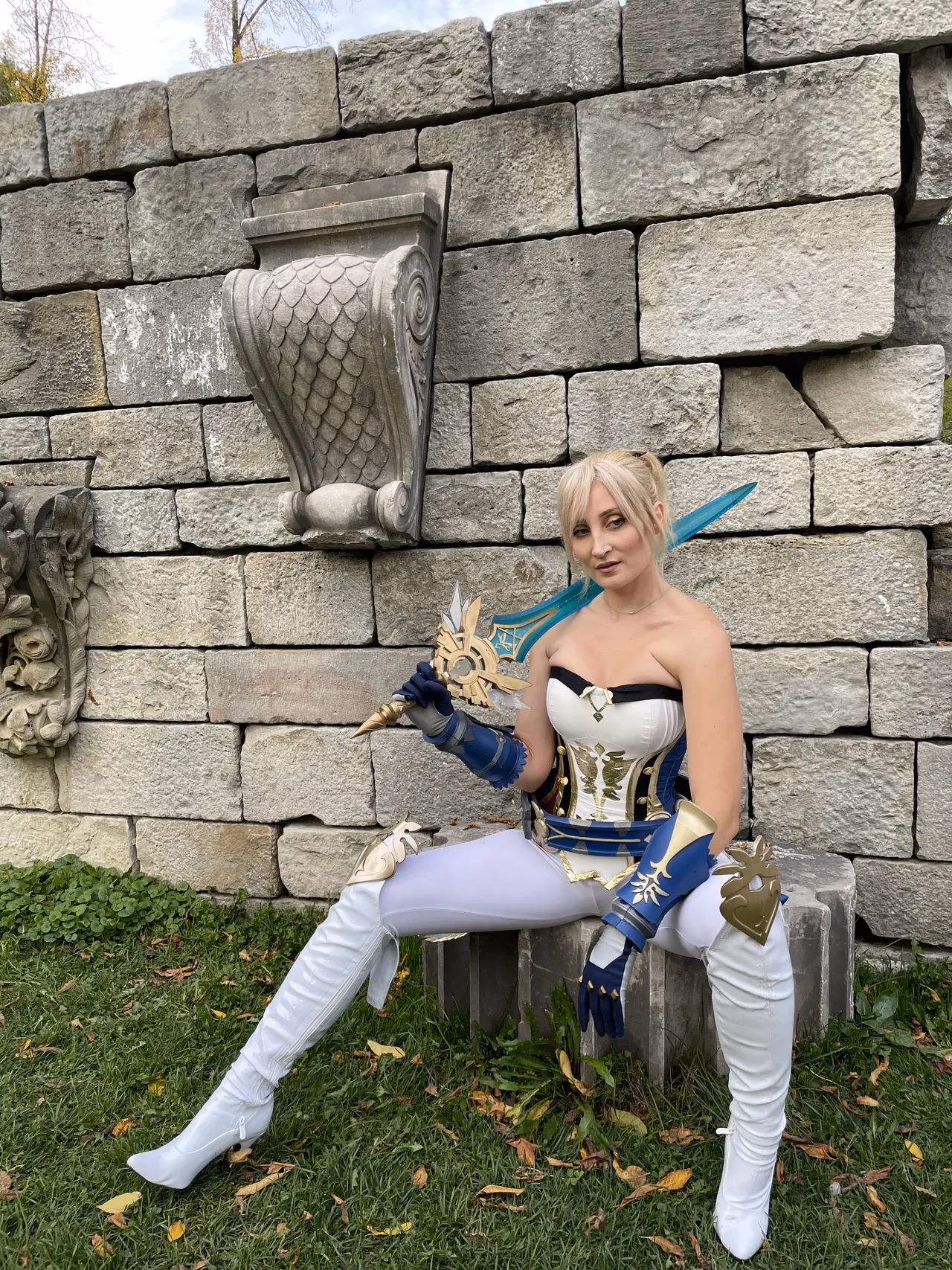 Holly Wolf as Jean Gunnhildr — cosplay photo 32 of 45
