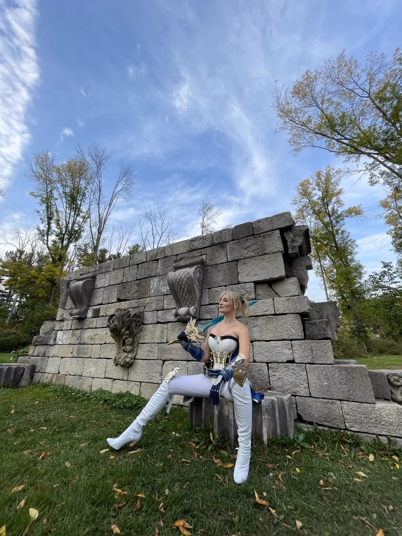 Holly Wolf as Jean Gunnhildr — cosplay photo 35 of 45