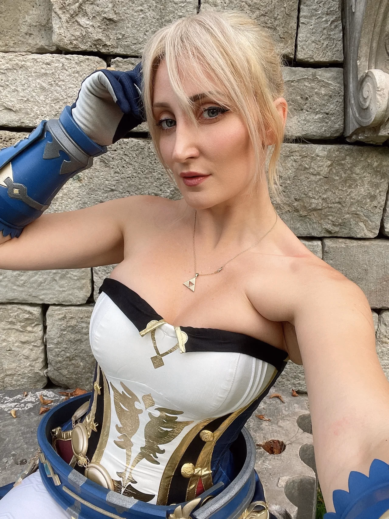 Holly Wolf as Jean Gunnhildr — cosplay photo 41 of 45