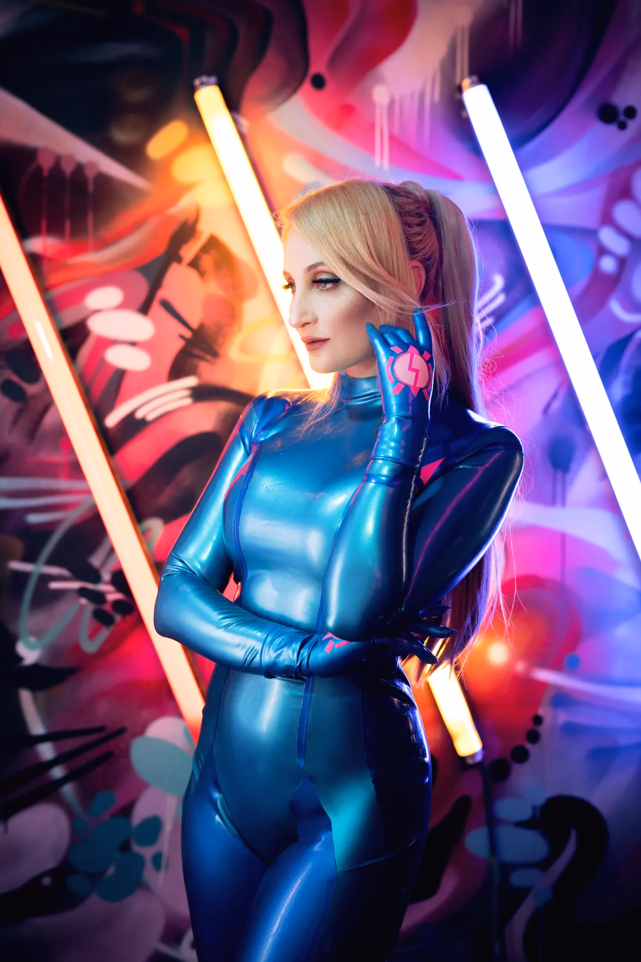 Holly Wolf as Samus Aran — cosplay photo 11 of 25