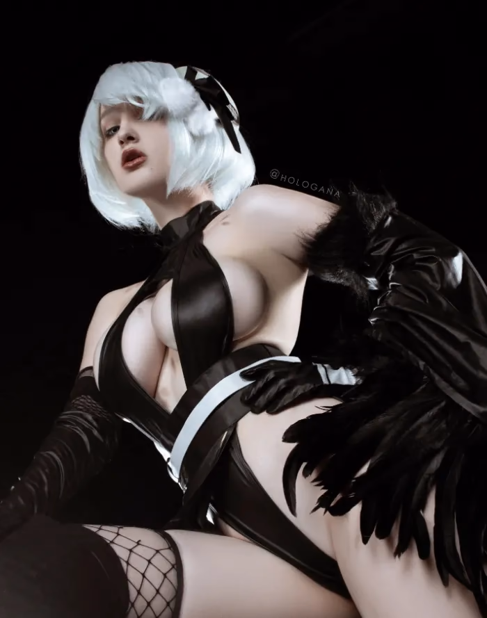 Hologana as 2B — cosplay photo 18 of 20