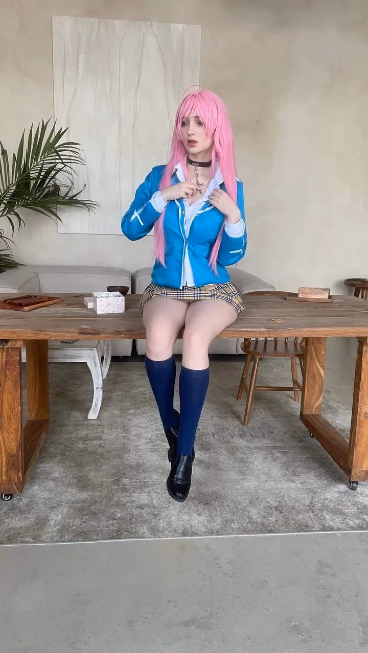 Hologana as Moka Akashiya — cosplay photo 4 of 27