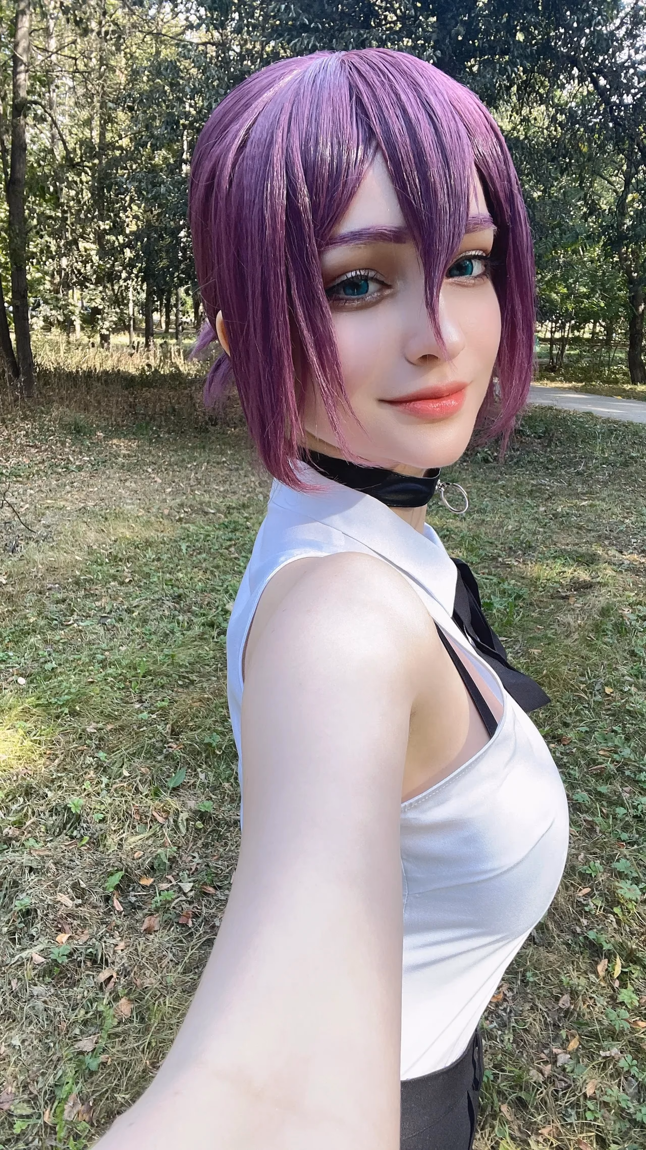 Hologana as Reze — cosplay photo 12 of 13