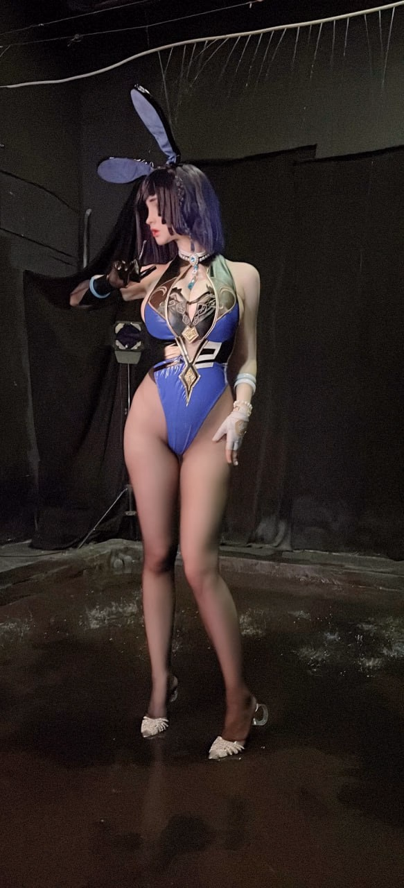 Hologana as Yelan — cosplay photo 13 of 20