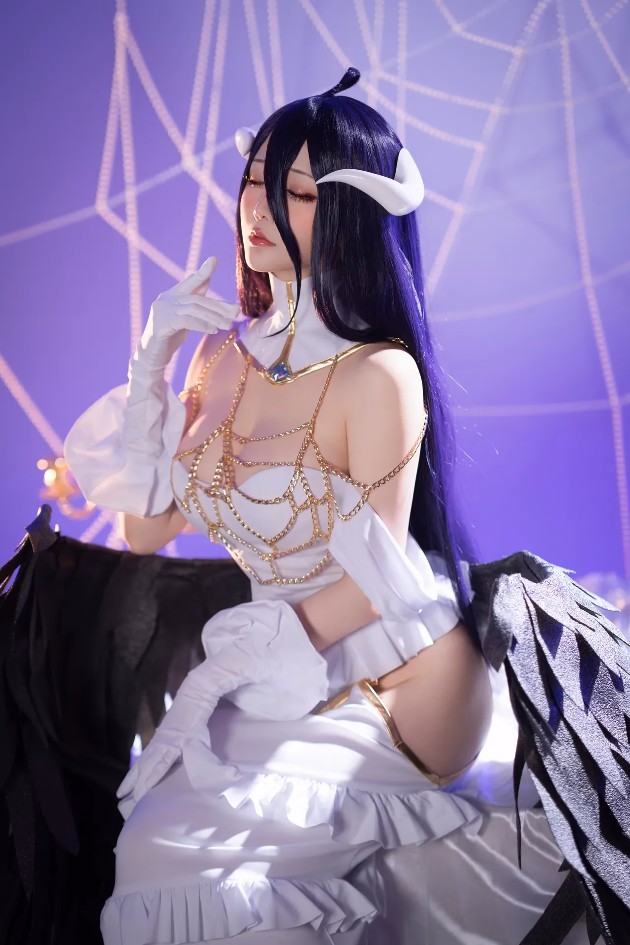 Hoshilily as Albedo — cosplay photo 7 of 39