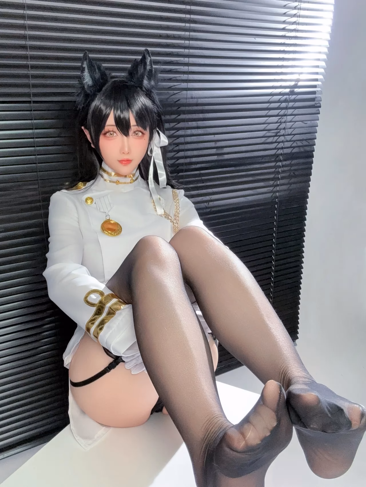 Hoshilily as Atago — cosplay photo 34 of 38