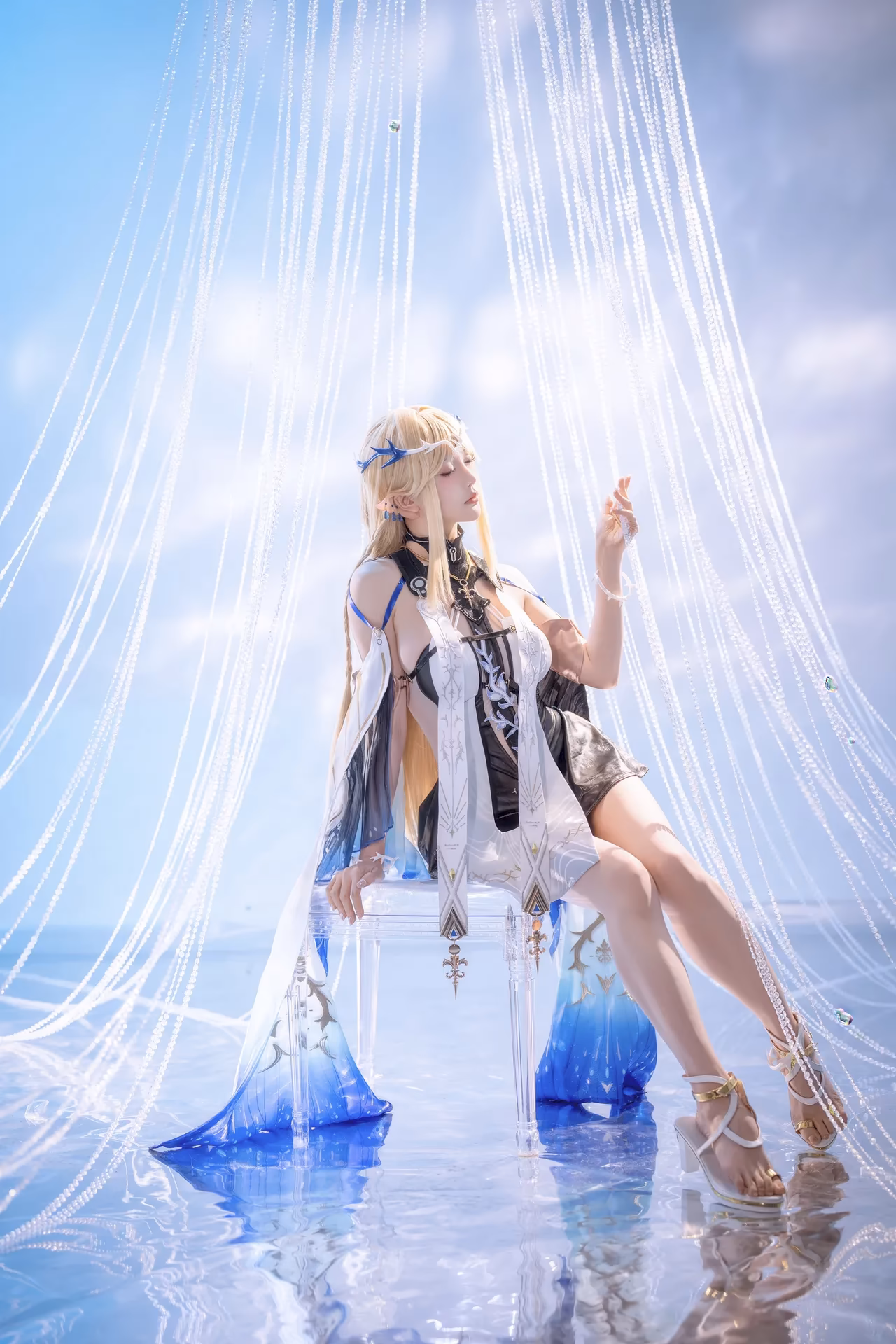 Hoshilily as Cartethyia — cosplay photo 11 of 31