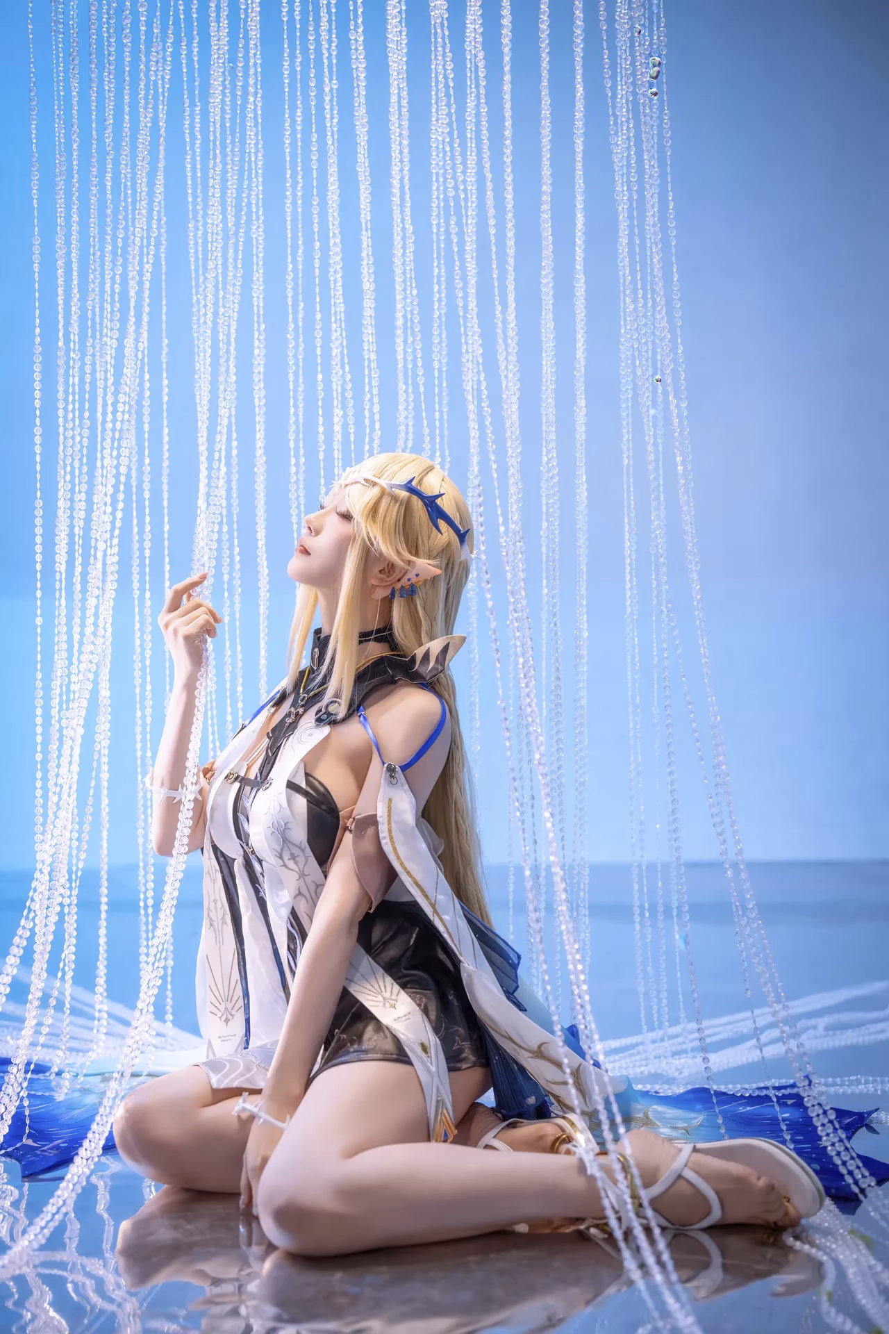 Hoshilily as Cartethyia — cosplay photo 17 of 31