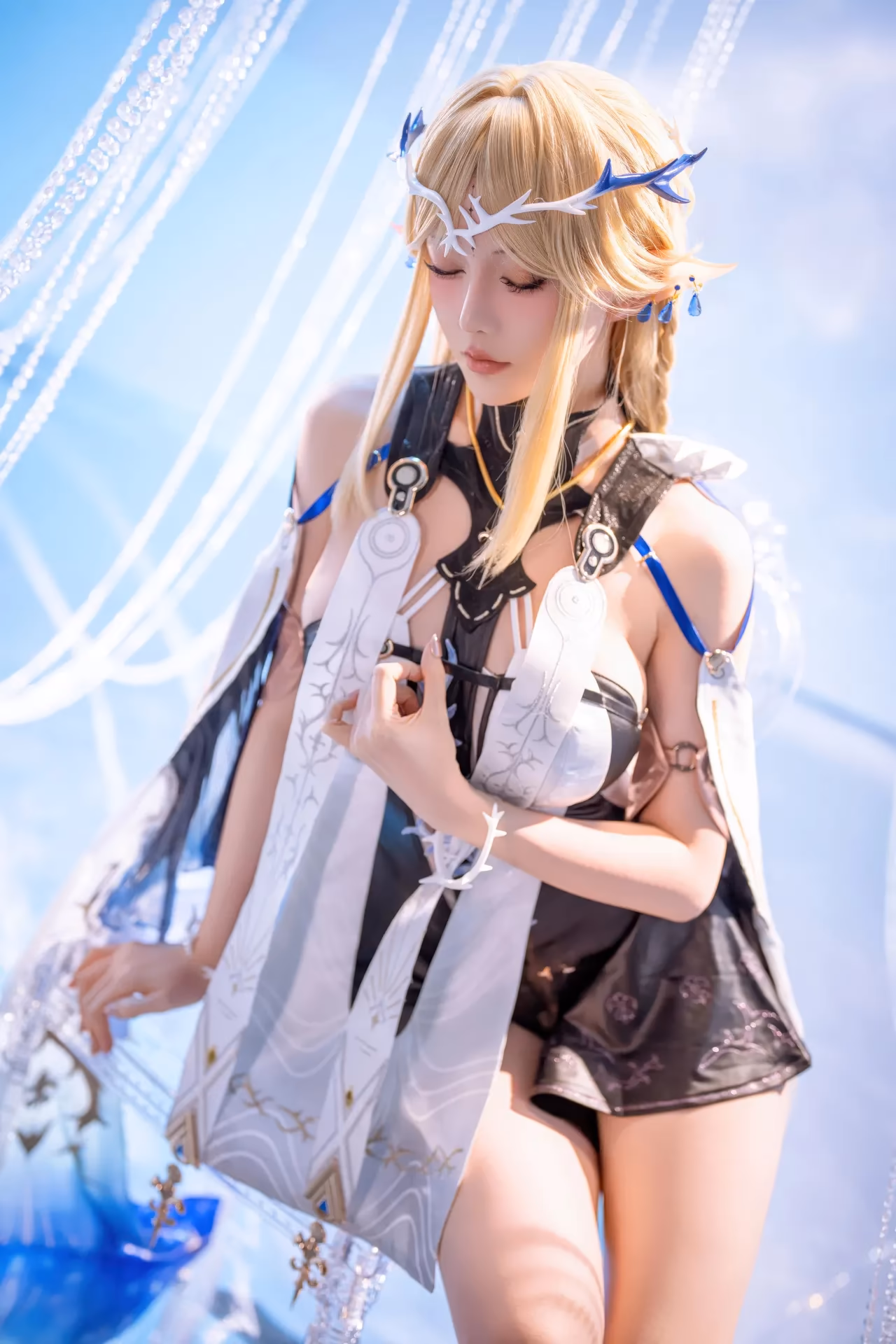 Hoshilily as Cartethyia — cosplay photo 9 of 31