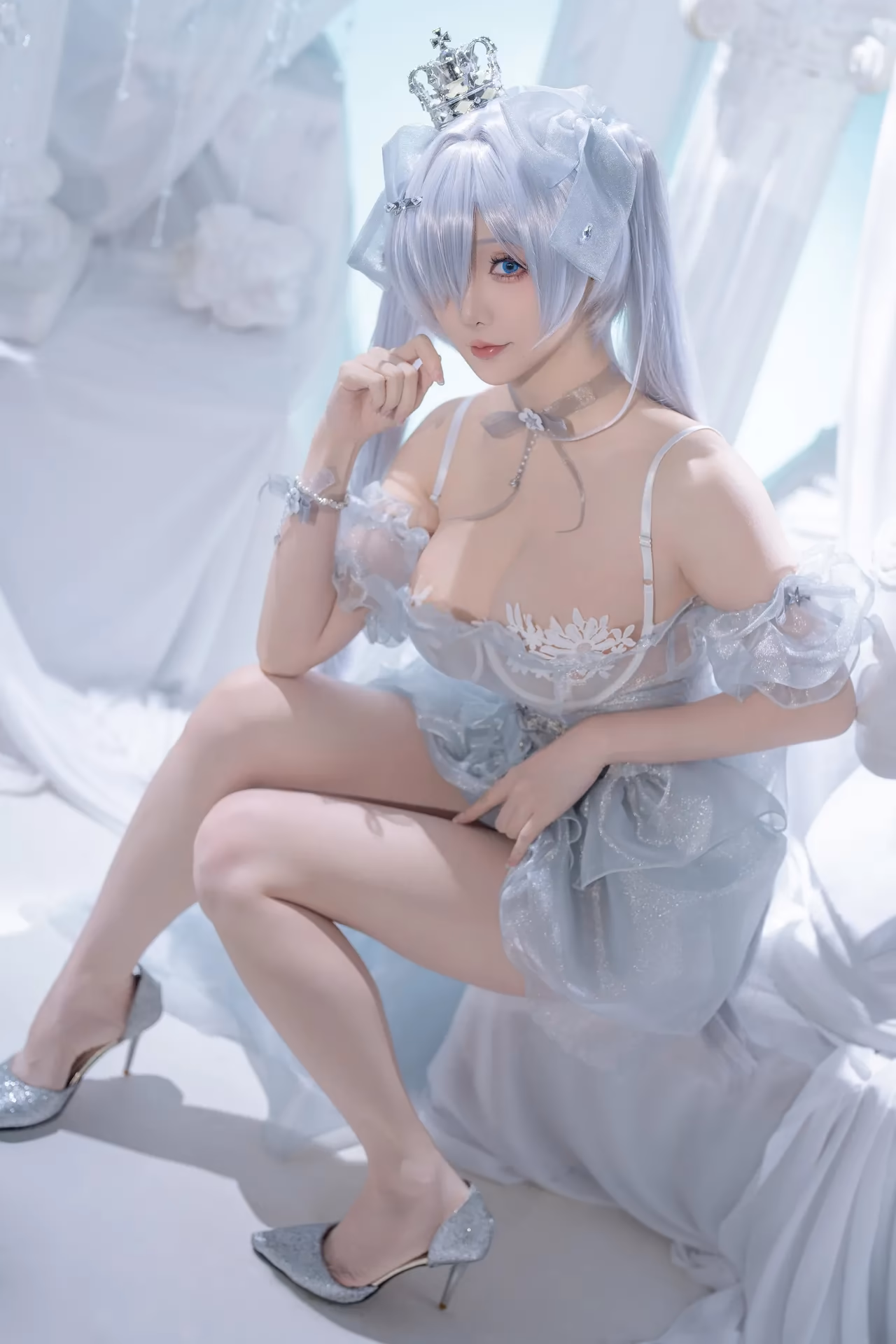 Hoshilily as Cinderella (Anachiro) — cosplay photo 20 of 37